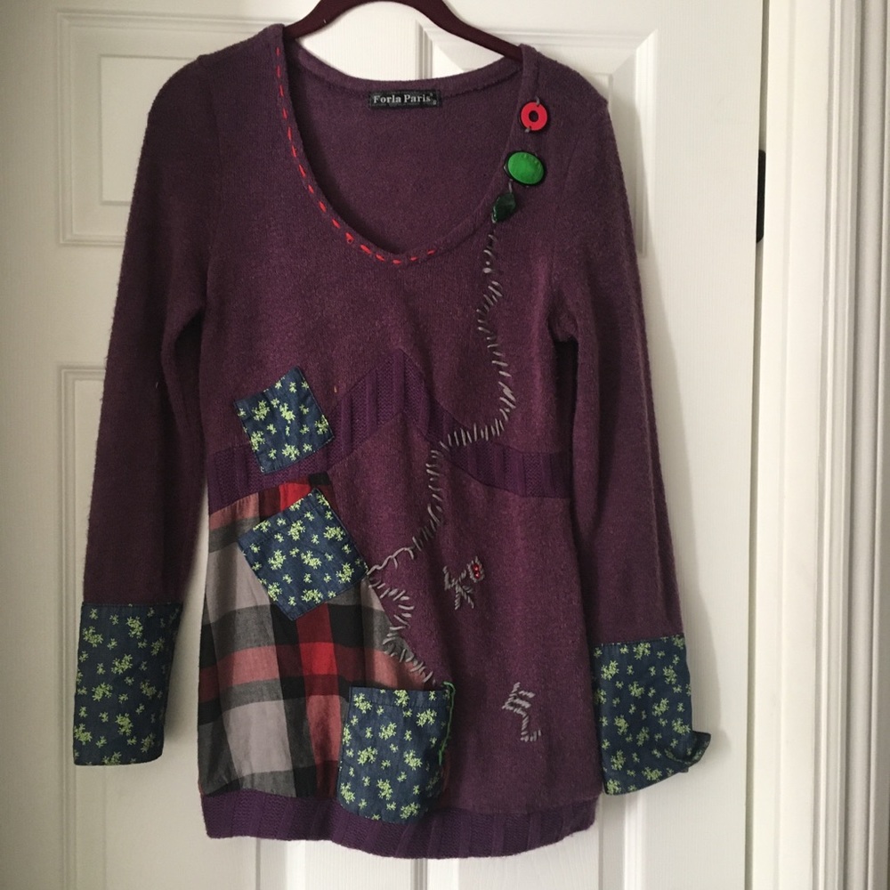 Flora Paris sweater